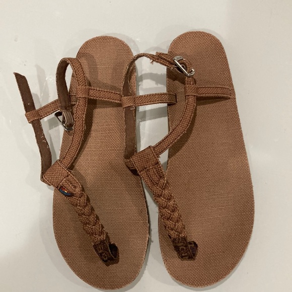 Rainbow Hemp Braided T-Strap Sandal Ladies medium - Picture 2 of 5